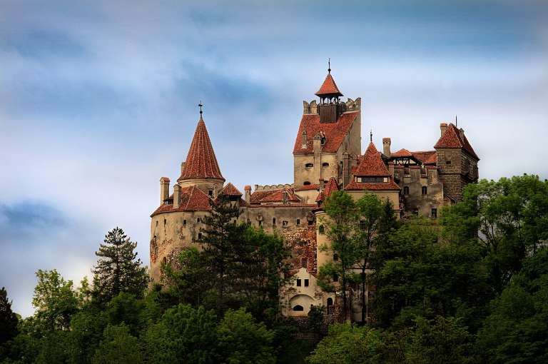 House of the Dragon: The Basarab Princes of Wallachia and the Legend of ...