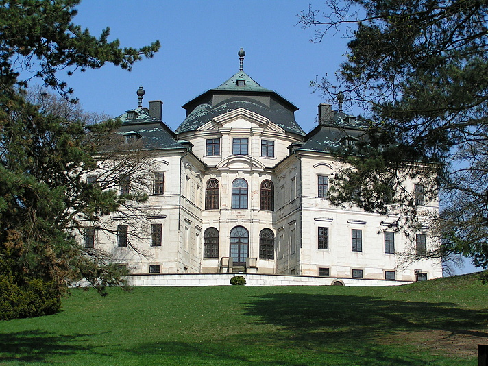 Kinsky Princes: From Bohemian Forests to Viennese Palaces – Dukes and ...
